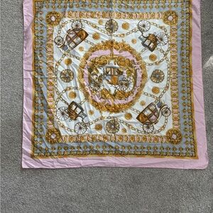 Elegant Pink and Gold carriage Decorative scarf